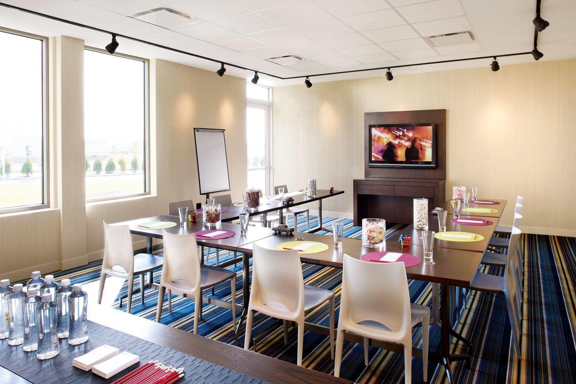 Hotel Aloft Tulsa Downtown Extérieur photo
